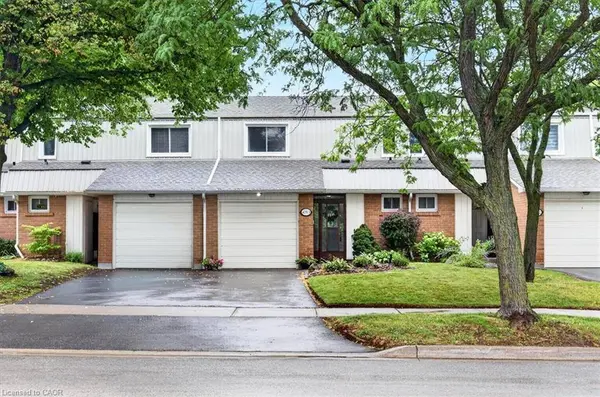 479 Woodview Road #3, Burlington, ON L7N 2Z9