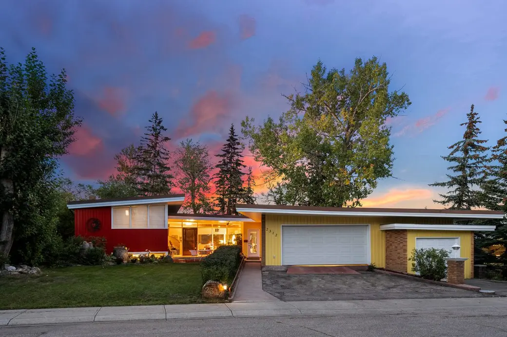 Should You Buy First or Sell First in Calgary Right Now?