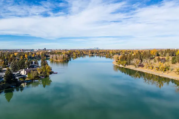Is Lake Bonavista Worth the Premium?,Fraser Riglin