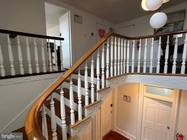 41 S CAMERON ST #D, Winchester, VA 22601