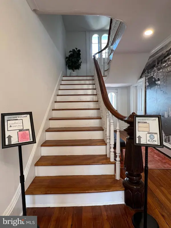 41 S CAMERON ST #D, Winchester, VA 22601