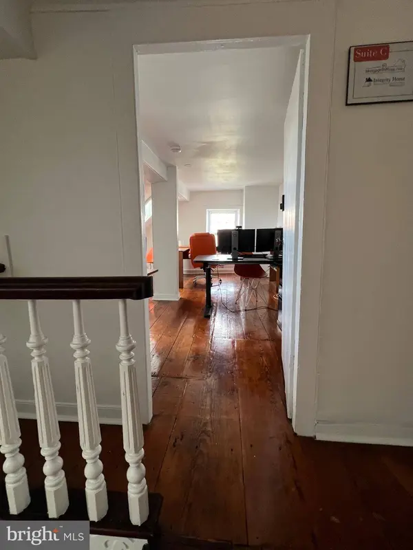 41 S CAMERON ST #D, Winchester, VA 22601
