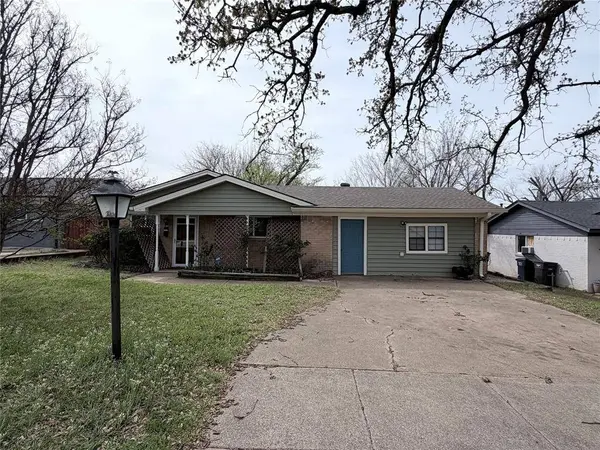 6632 Ellis Road, Fort Worth, TX 76112