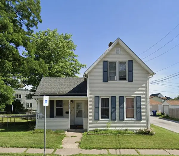 1618 W 17th ST