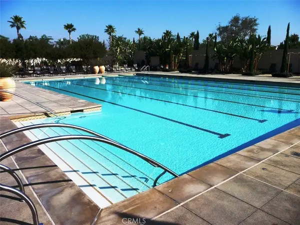 89 Winding WAY, Irvine, CA 92620