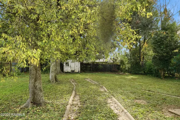 513 Hopkins ST, Lafayette, LA 70501