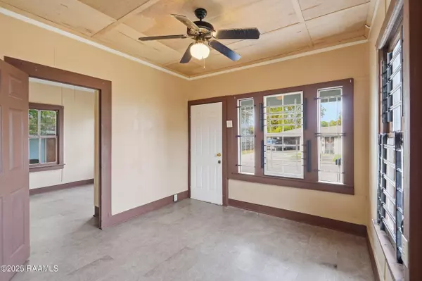 513 Hopkins ST, Lafayette, LA 70501