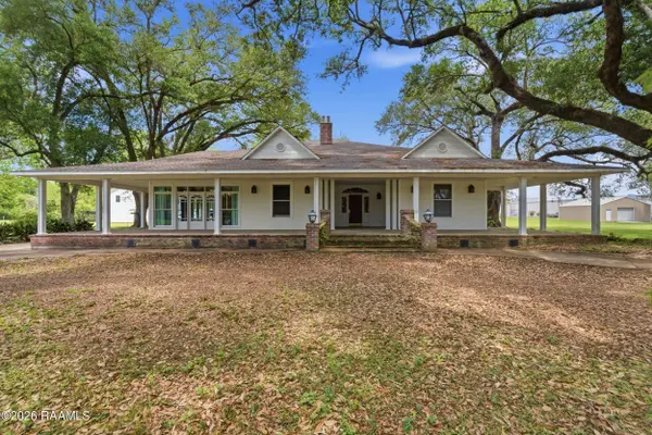 702 Shankland AVE, Jennings, LA 70546