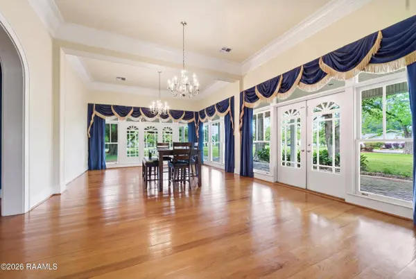 702 Shankland AVE, Jennings, LA 70546