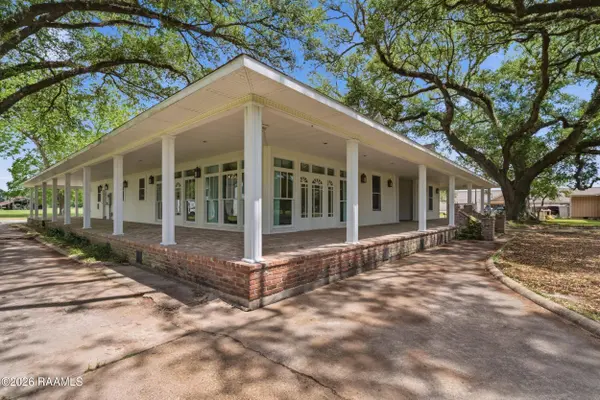 702 Shankland AVE, Jennings, LA 70546