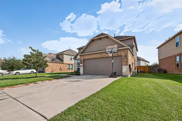 2611 Cottage Step TRL, Fresno, TX 77545