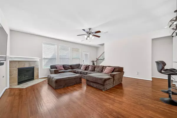 2611 Cottage Step TRL, Fresno, TX 77545