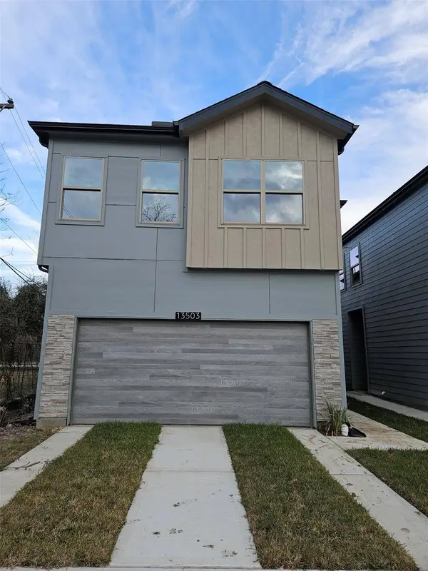 2812 Peacock Green WAY, Houston, TX 77047