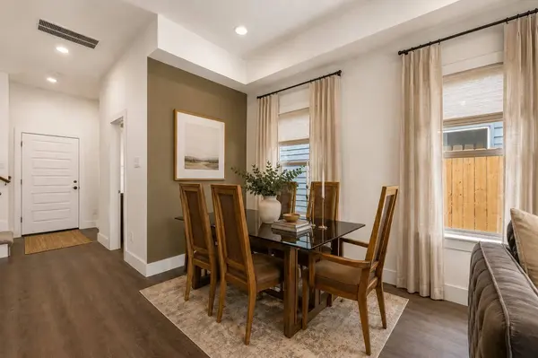 2812 Peacock Green WAY, Houston, TX 77047
