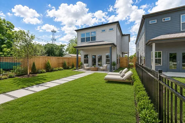 2812 Peacock Green WAY, Houston, TX 77047