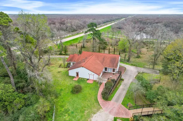800 E Highway 90, Dayton, TX 77535