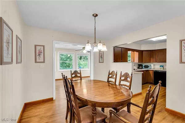 2805 Lydia DR SW, Warren, OH 44481