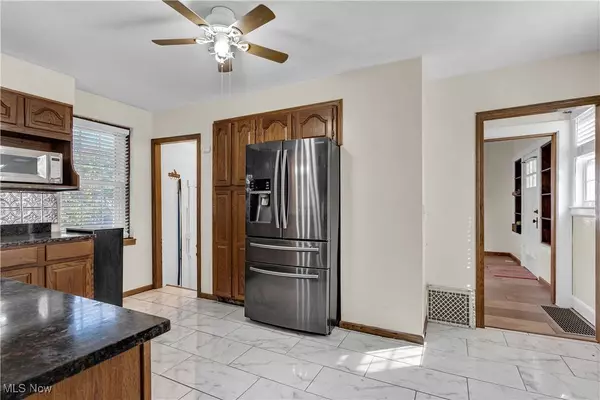 350 Grant ST, Mcdonald, OH 44437