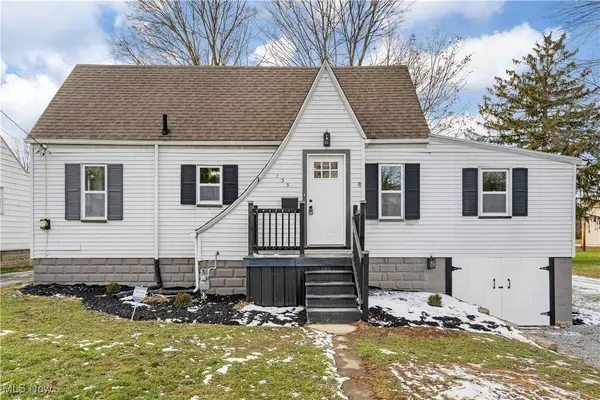 133 N Pearl ST, Columbiana, OH 44408