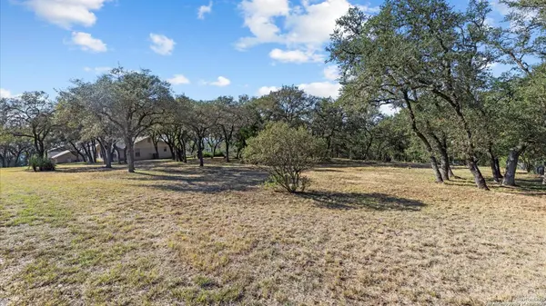 8455 Park Lane, Garden Ridge, TX 78266