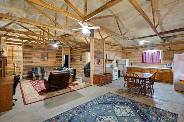 11882 E Old Belleville Rd, Belleville, AR 72824