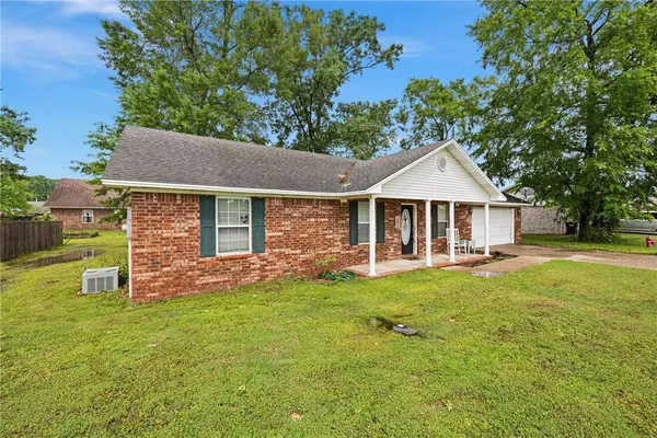1085 Day Rd, Pottsville, AR 72858