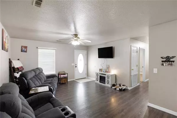 1085 Day Rd, Pottsville, AR 72858