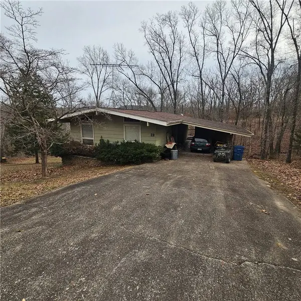 28 Haverhill Dr, Bella Vista, AR 72714