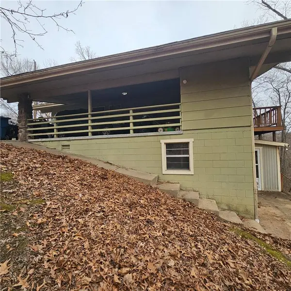 28 Haverhill Dr, Bella Vista, AR 72714