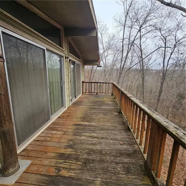 28 Haverhill Dr, Bella Vista, AR 72714