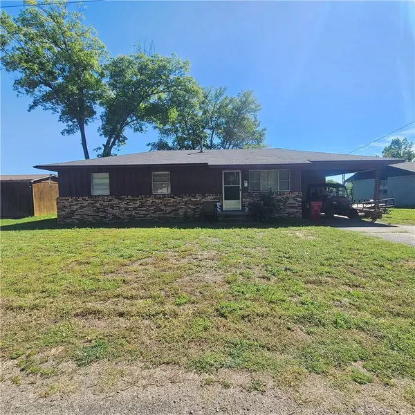 108 Bowman Dr, Dardanelle, AR 72834