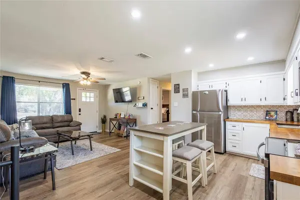 1660 W Cage Street, Stephenville, TX 76401