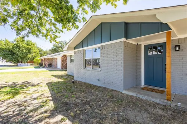 1660 W Cage Street, Stephenville, TX 76401