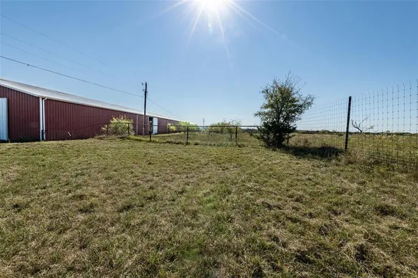 1868 County Road 3208, Hico, TX 76457