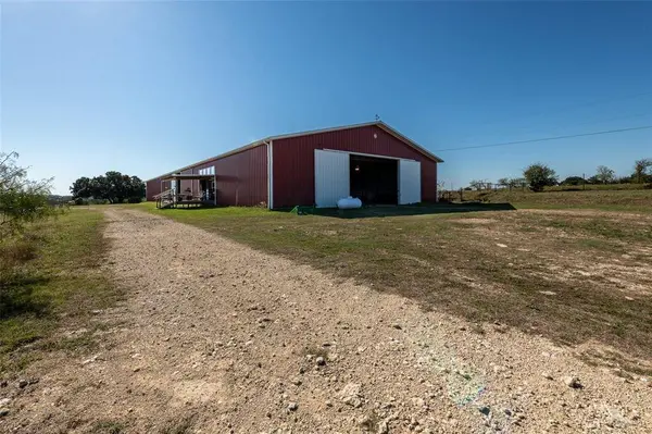 1868 County Road 3208, Hico, TX 76457