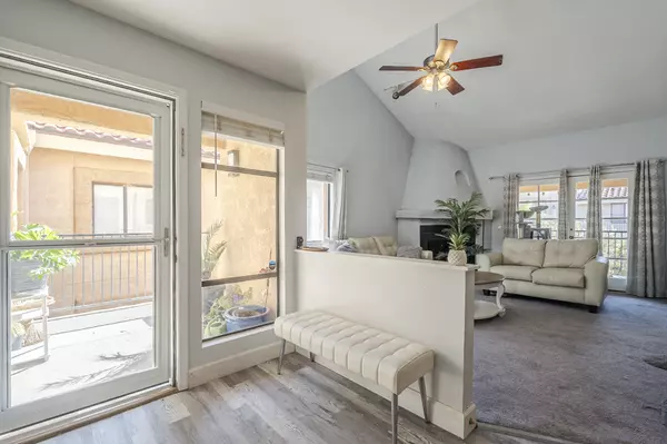 8271 N Oracle Rd #249, Oro Valley, AZ 85704-6443