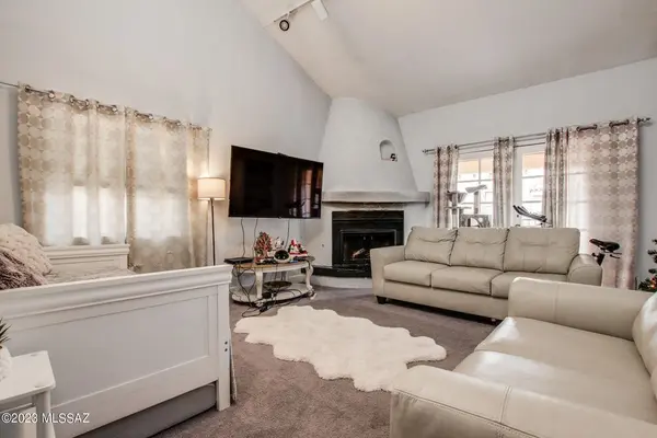 8271 N Oracle Rd #249, Tucson, AZ 85704-6443