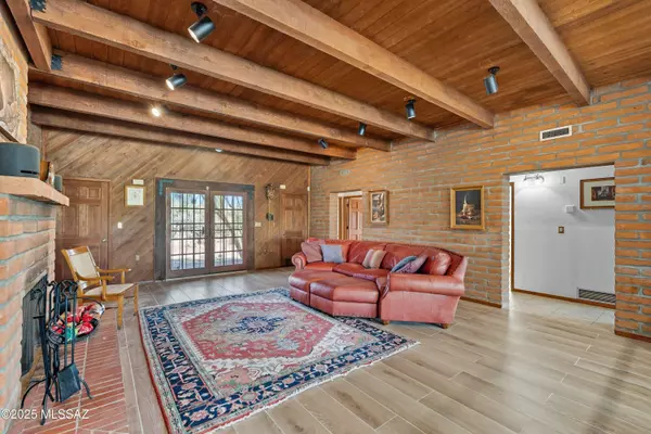 10301 N Camino De Oeste, Tucson, AZ 85742