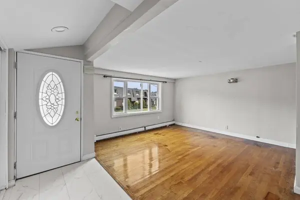 59 Summer Ave, Stoughton, MA 02072