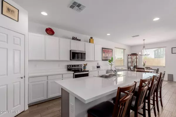 4733 S Carver Drive, Mesa, AZ 85212