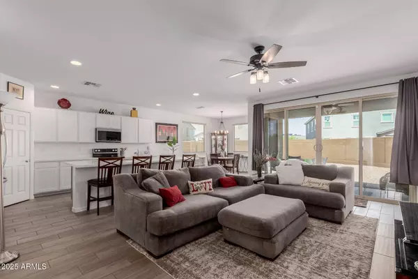 4733 S Carver Drive, Mesa, AZ 85212