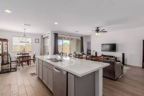 4733 S Carver Drive, Mesa, AZ 85212