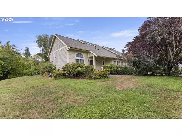 5745 SW RIVER RD, Hillsboro, OR 97123