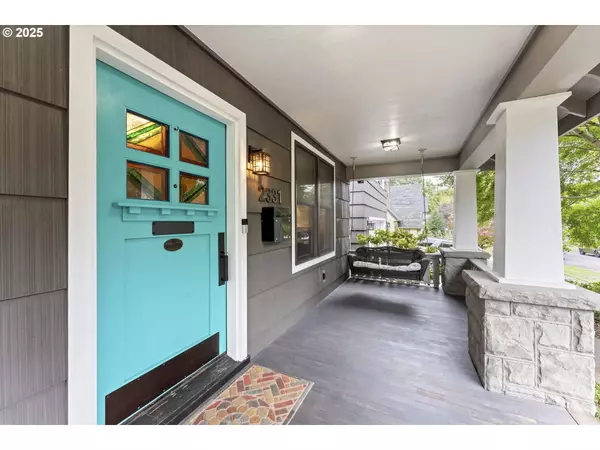 2331 NE 38TH AVE, Portland, OR 97212