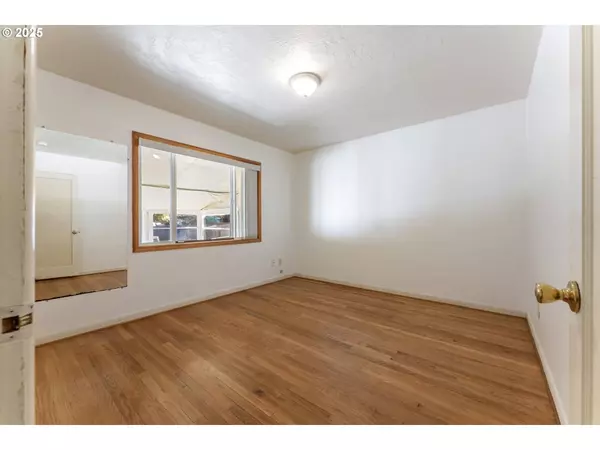 1408 NE 114TH AVE, Portland, OR 97220