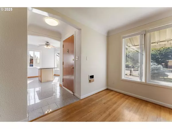 1408 NE 114TH AVE, Portland, OR 97220