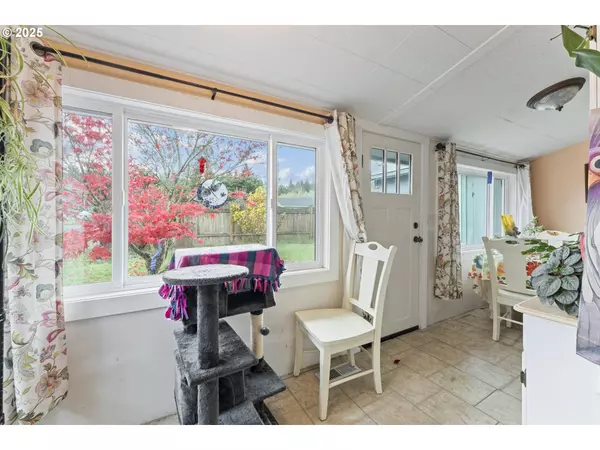 1160 ROSE AVE, Vernonia, OR 97064