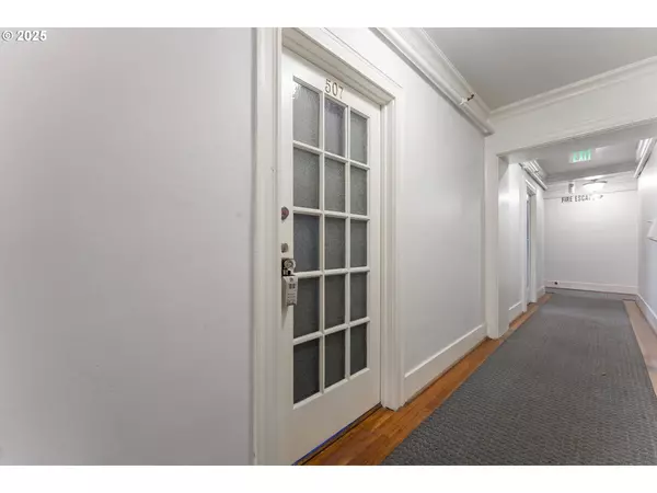 1811 NW COUCH ST #507, Portland, OR 97209