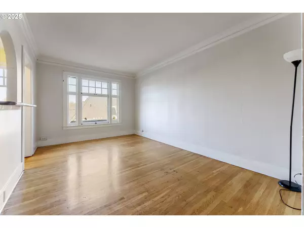 1811 NW COUCH ST #507, Portland, OR 97209