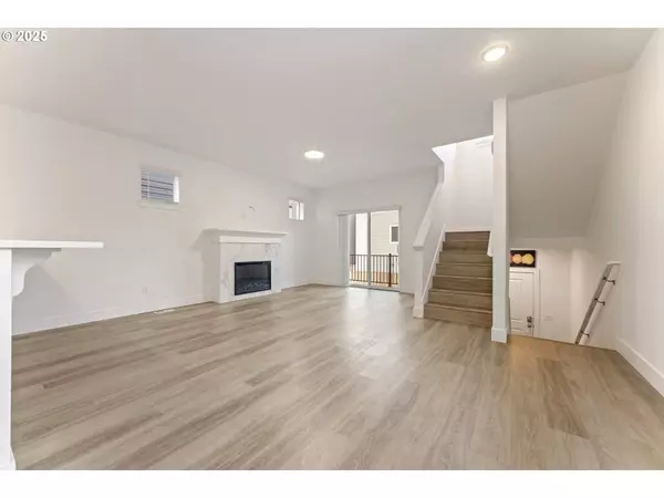 3037 SW SHERMAN PL, Beaverton, OR 97003